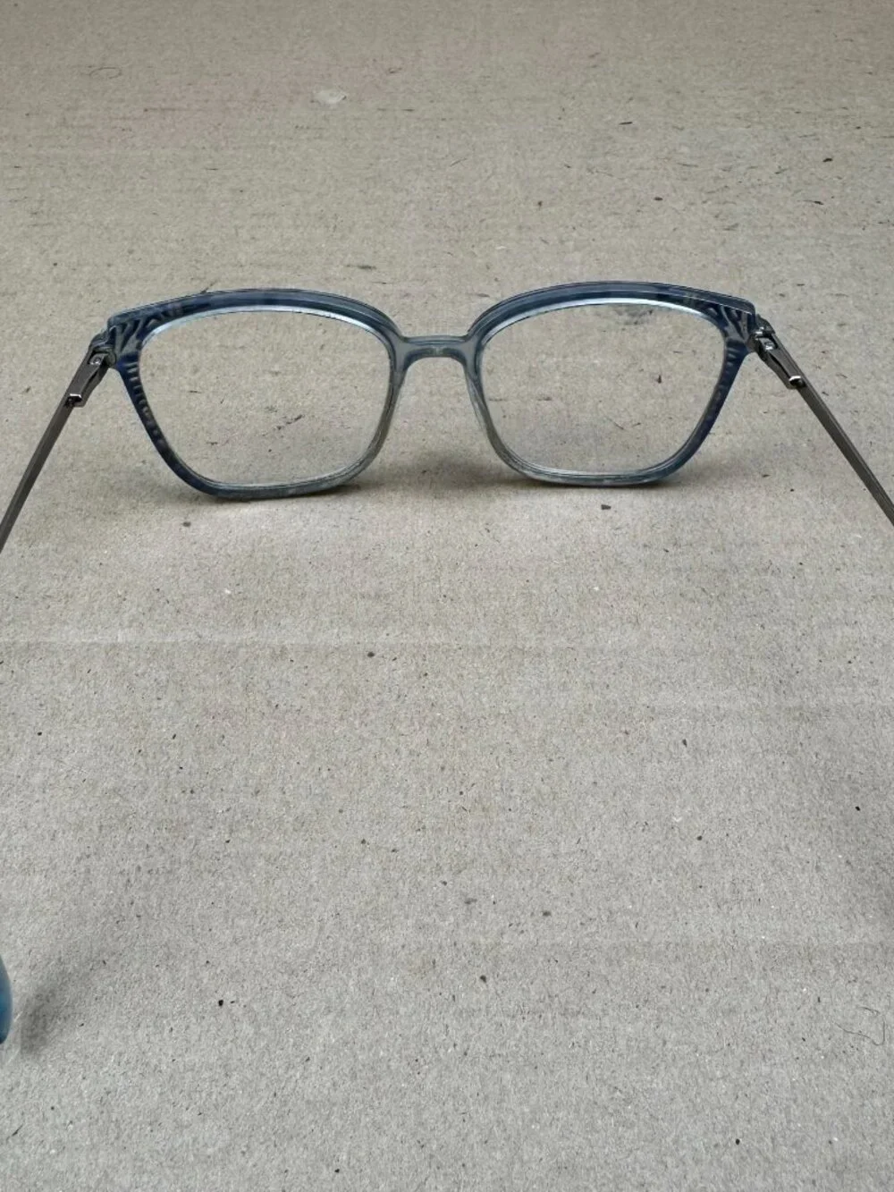 Cafe Lunettes 3324 C2 Eyeglasses 53-17-135 Frame only damage